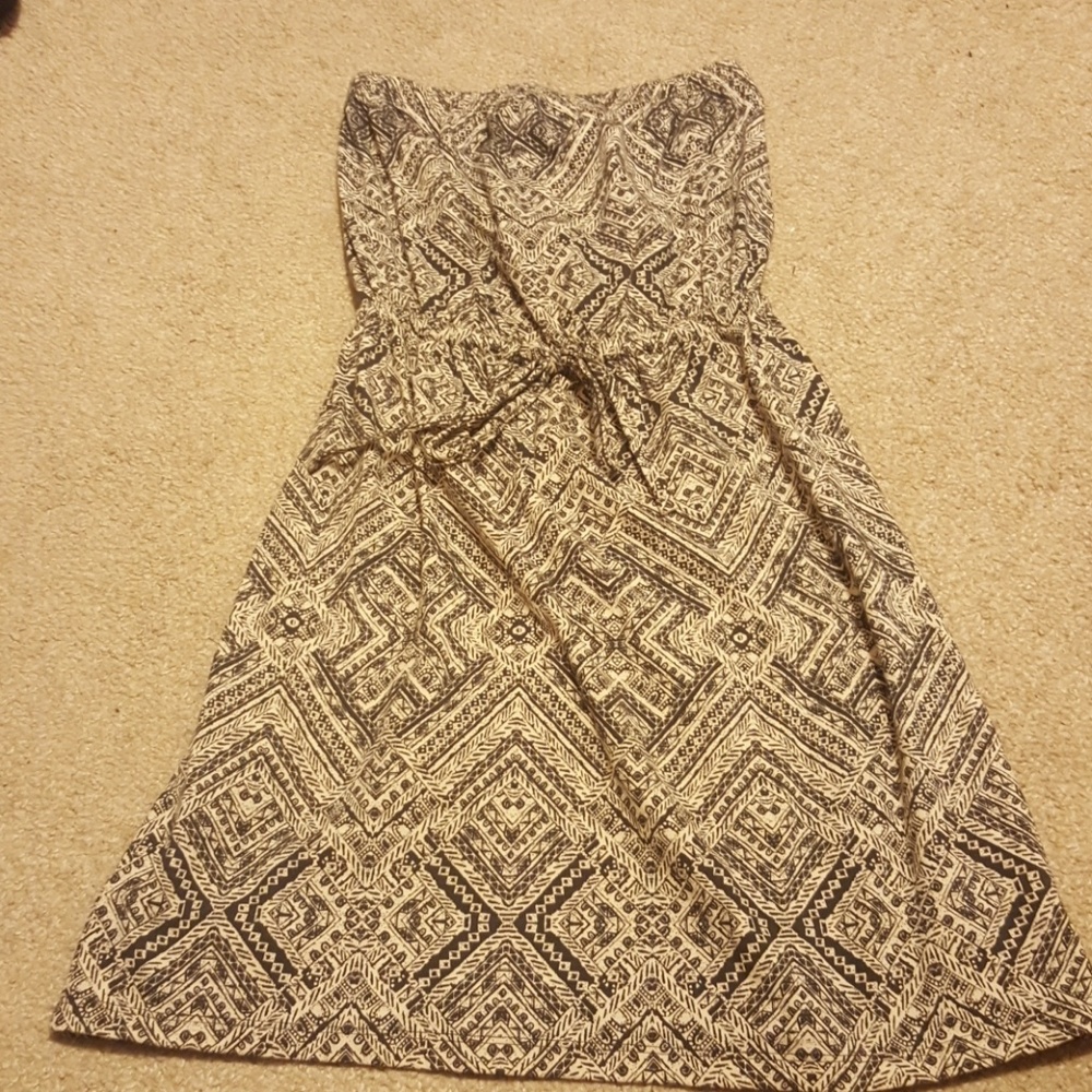 Strapless dress
